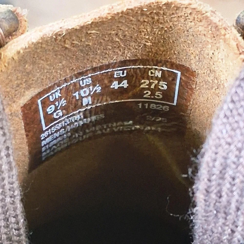 Clarks Originals Wallabee Boots Mens 10.5 Brown‎ Leather Crepe Sole Ankle Casual
